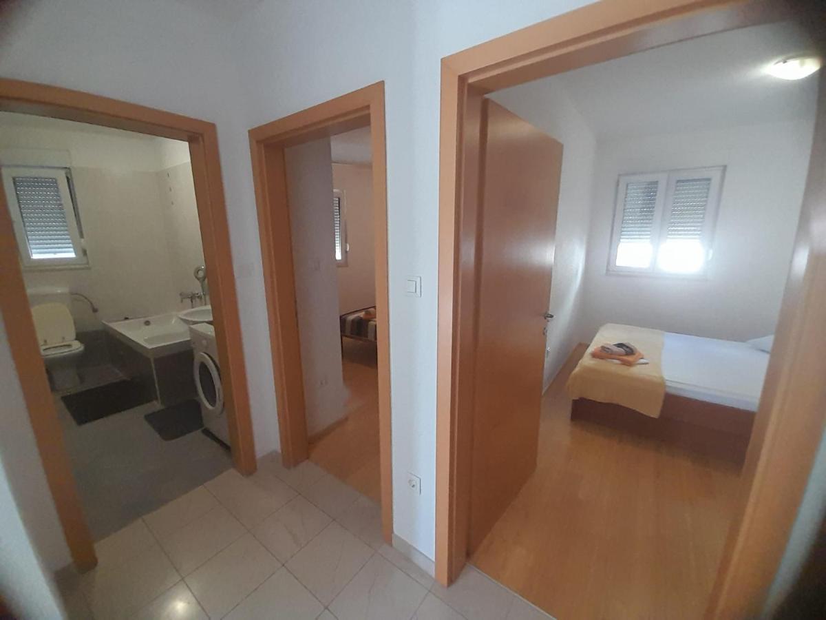 Apartments Boris Baška Voda Zewnętrze zdjęcie