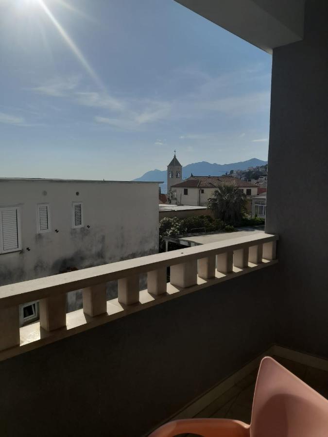 Apartments Boris Baška Voda Zewnętrze zdjęcie