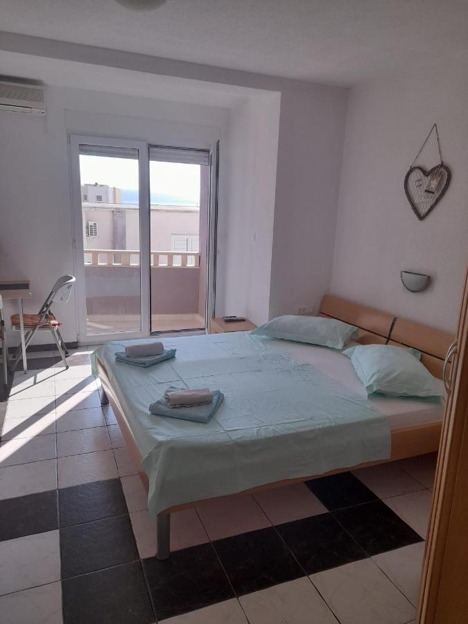 Apartments Boris Baška Voda Zewnętrze zdjęcie