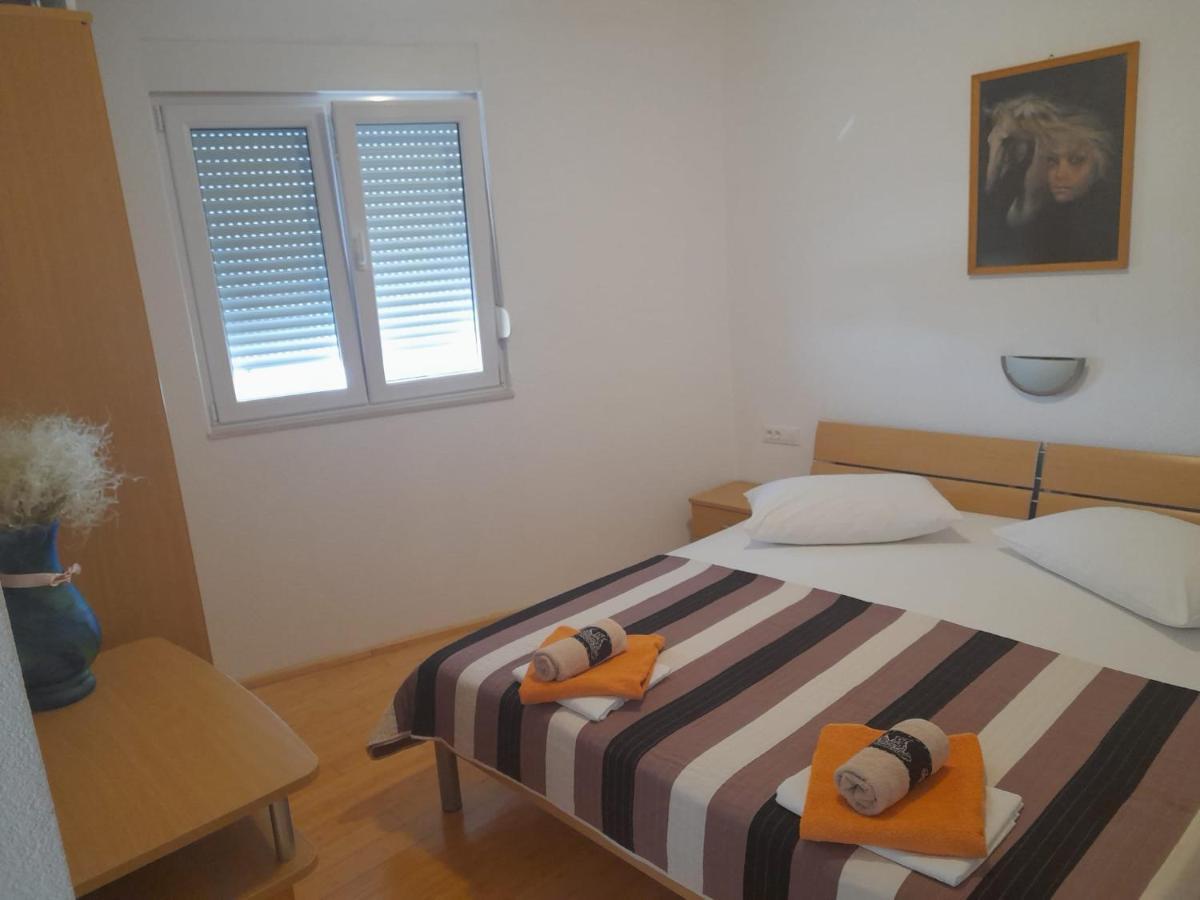 Apartments Boris Baška Voda Zewnętrze zdjęcie
