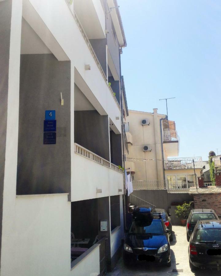 Apartments Boris Baška Voda Zewnętrze zdjęcie