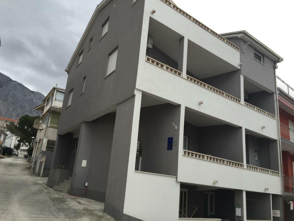 Apartments Boris Baška Voda Zewnętrze zdjęcie